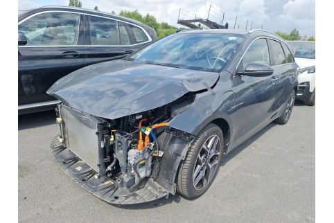 2023 Kia Ceed, Benzinas / Elektra